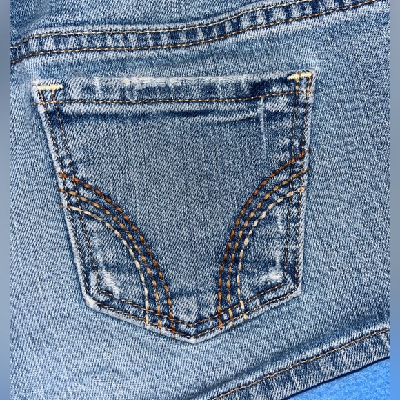 Hollister Shortie Denim Shorts (0) - Picture 3 of 7